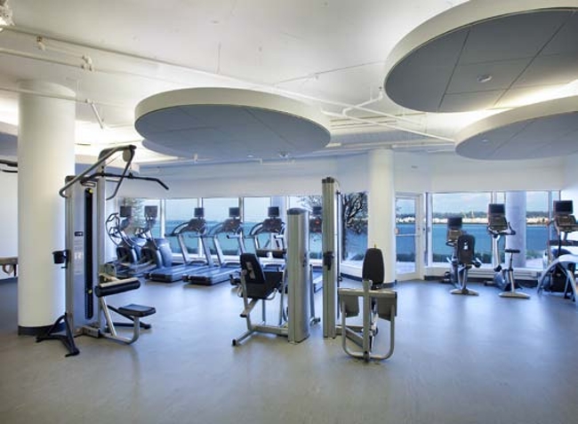 State-of-the-art fitness facility with sweeping views of Washington, DC and the Potomac River